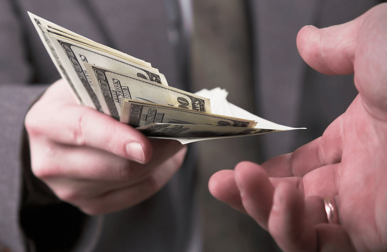 waar kan je geld lenen